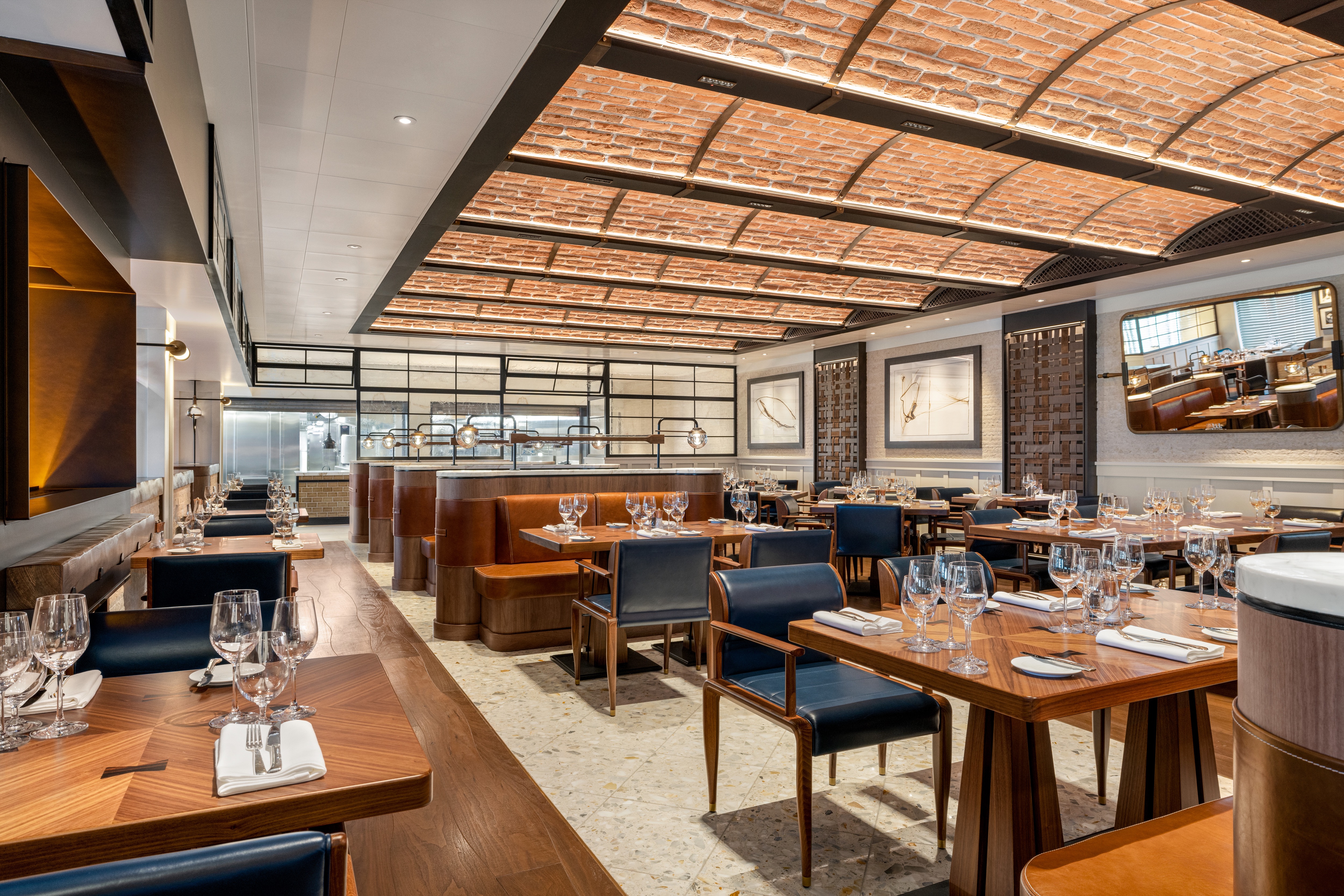 Oceania Allura - Ember